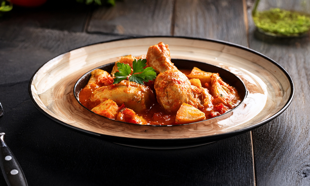 Recette poulet basquaise : traditionnelle, facile et savoureuse